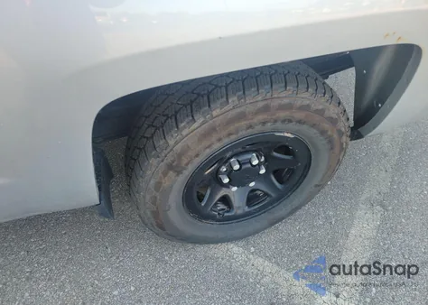 2015 Chevrolet Silverado C1500 z USA, uszkodzony, nr VIN 1GCNCPEH3FZ322270